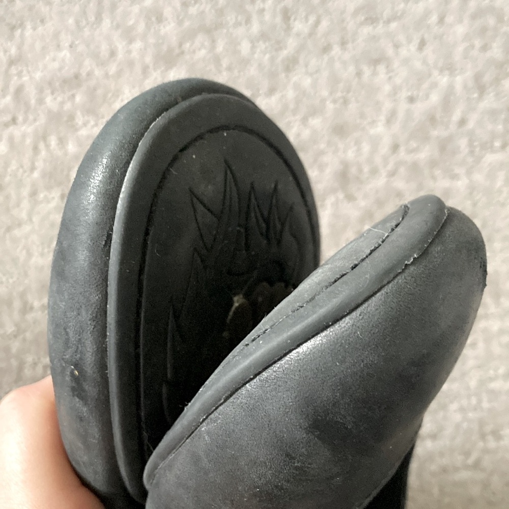 BORN Adour black leather flats, size 7.5. - Picture 6 of 10